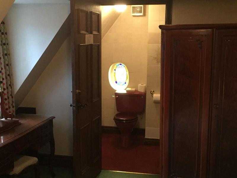 Cross Keys Hotel image