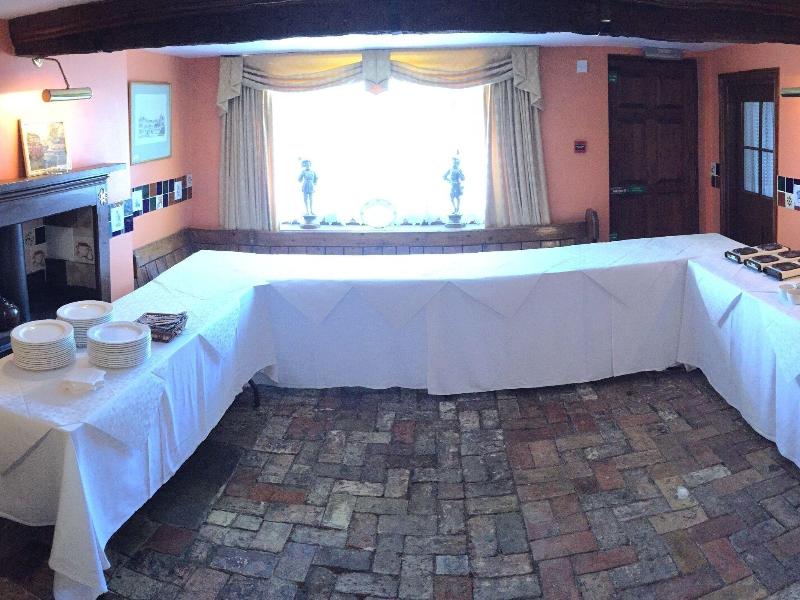 Cross Keys Hotel image