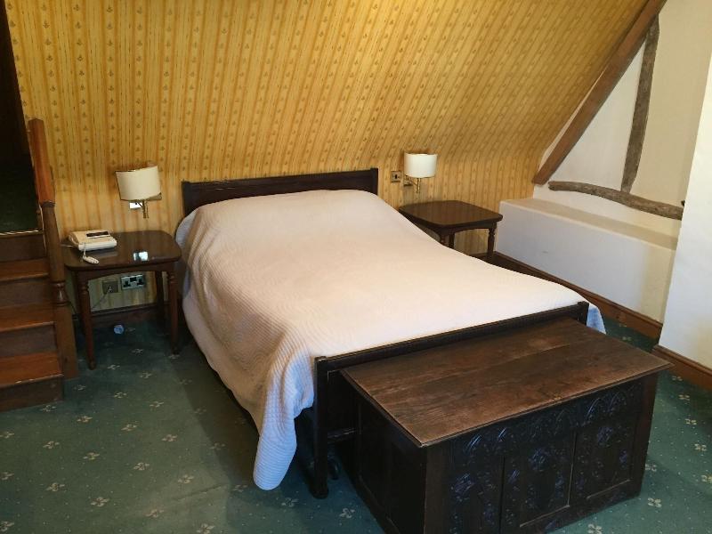 Cross Keys Hotel image