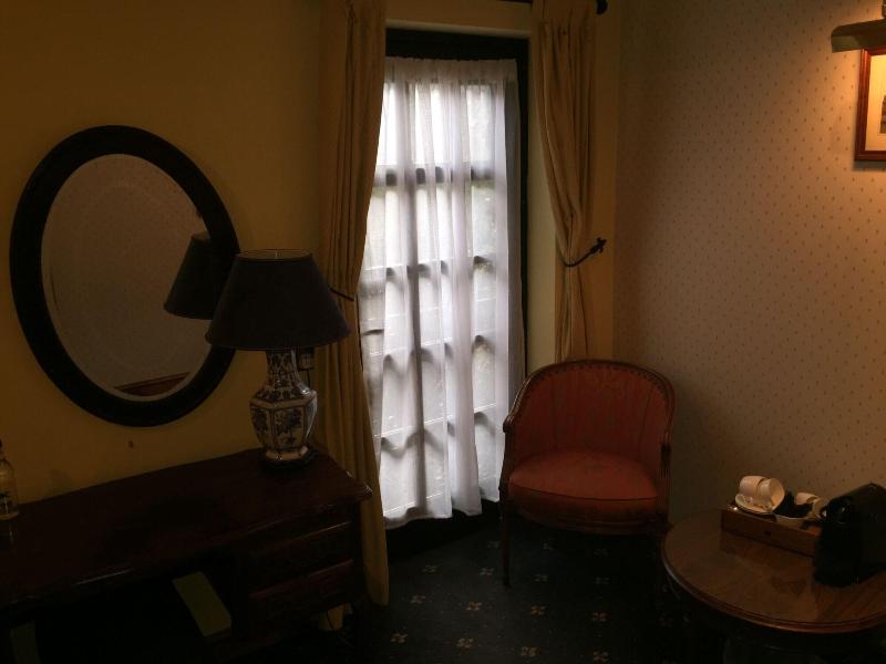Cross Keys Hotel image