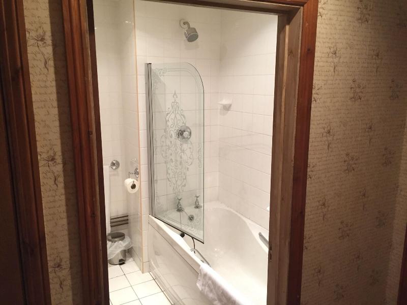 Cross Keys Hotel image