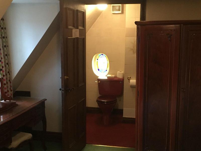 Cross Keys Hotel image