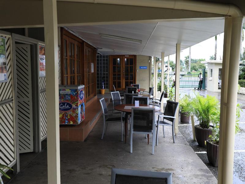 Huon Gulf Hotel & Apartments image