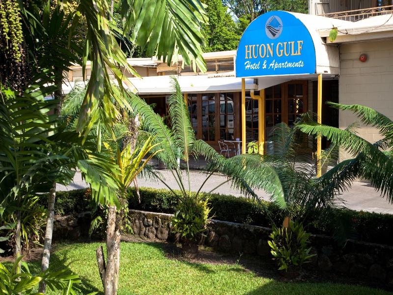 Huon Gulf Hotel & Apartments image