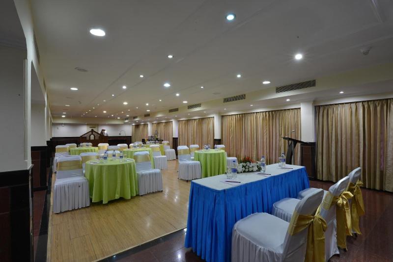 Srm Hotels image