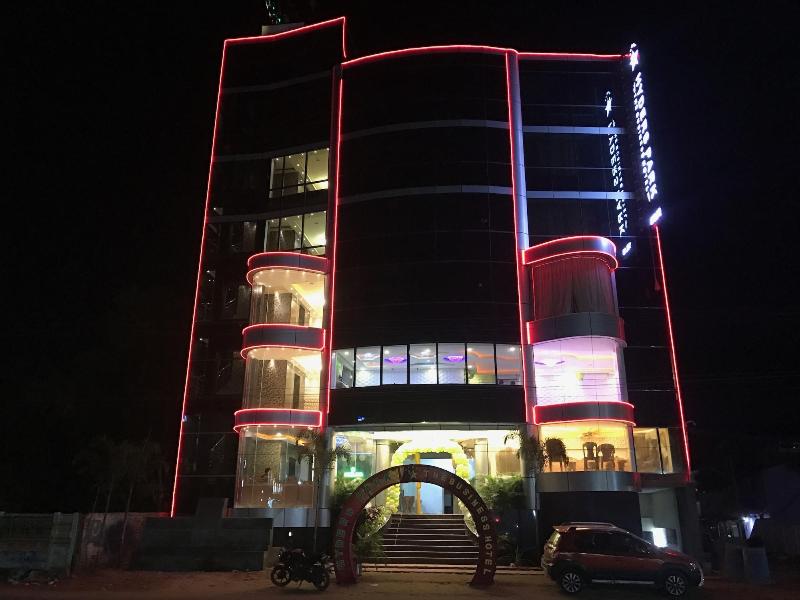 Hyders Park - The Business Hotel image