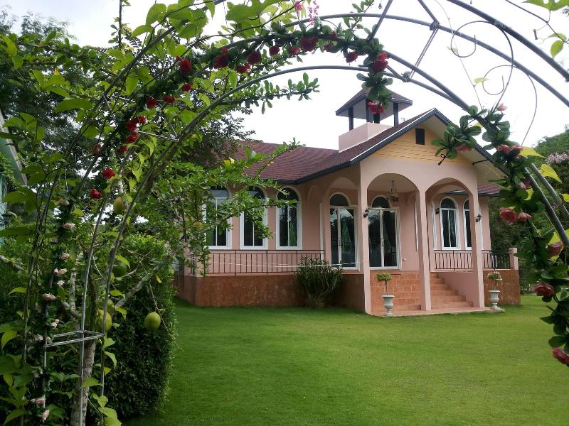 Stamp Hills Resort & Restaurant image