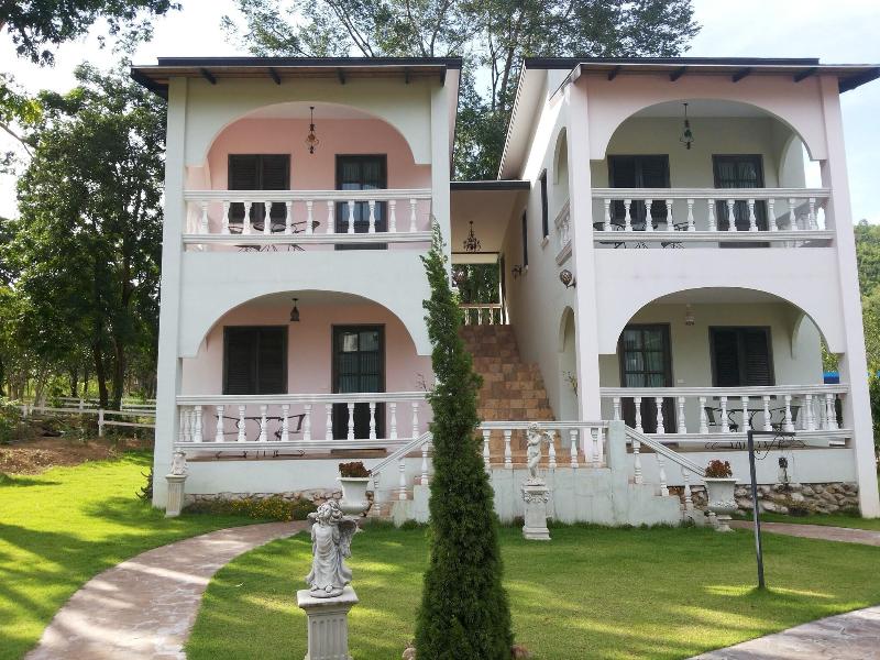 Stamp Hills Resort & Restaurant image