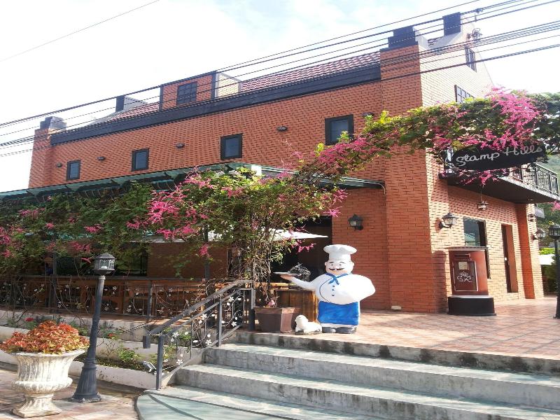 Stamp Hills Resort & Restaurant image