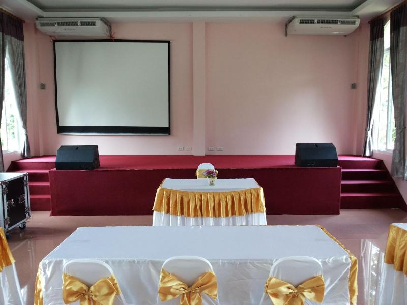 Stamp Hills Resort & Restaurant image