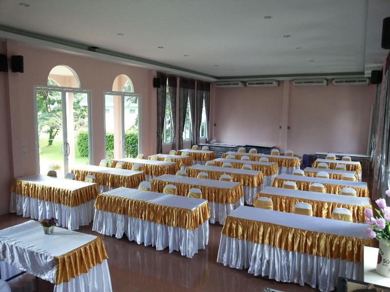 Stamp Hills Resort & Restaurant image