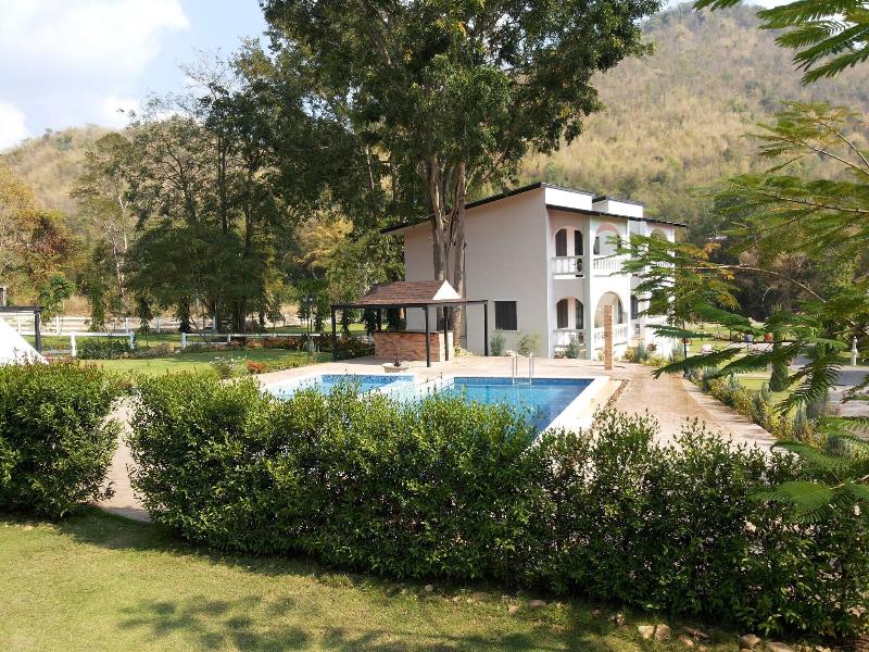 Stamp Hills Resort & Restaurant image