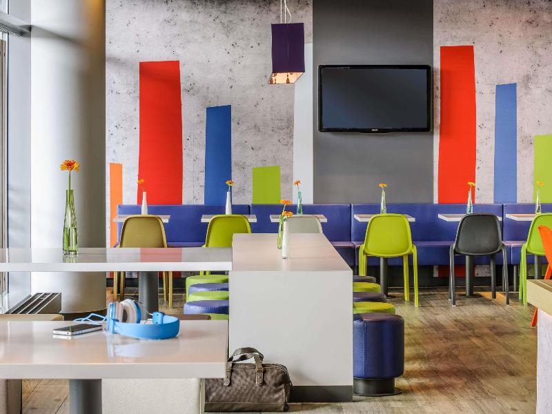 Ibis Budget Divinopolis image