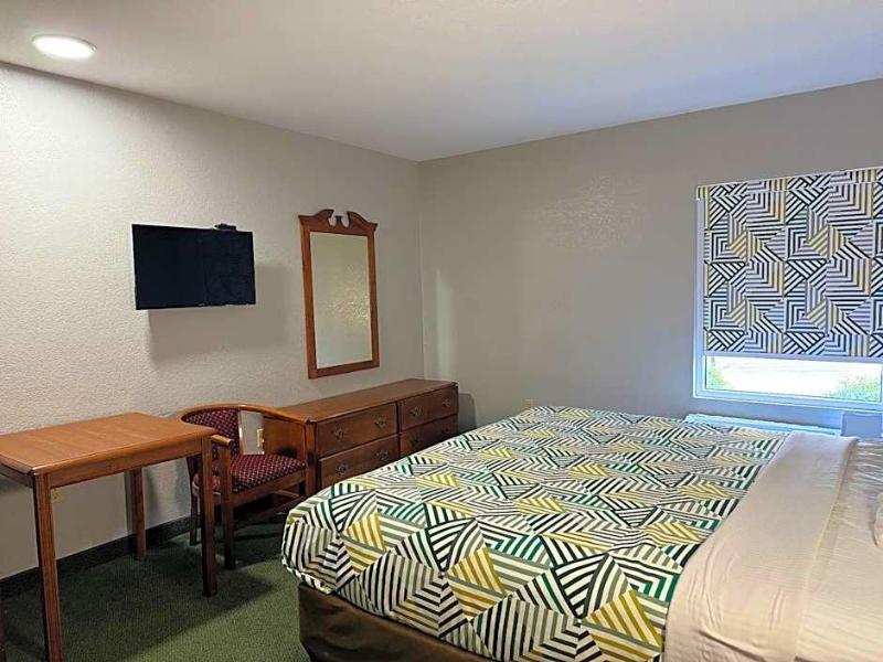 Star City Inn & Suites image 7