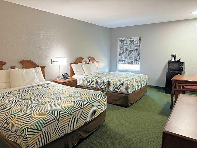 Star City Inn & Suites image 3