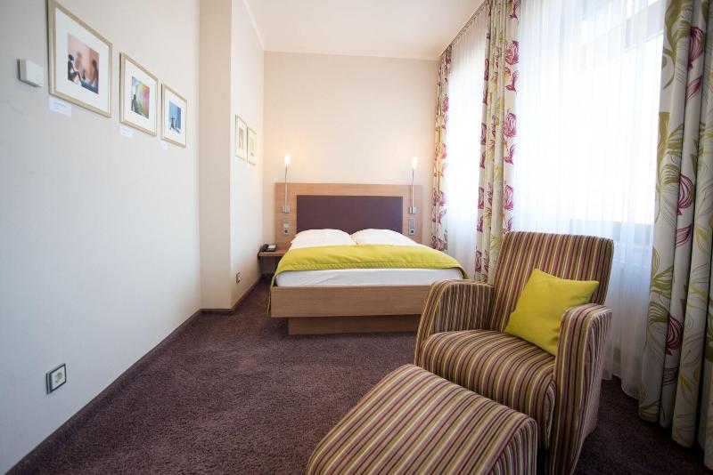 Trip Inn Post Hotel Düren image