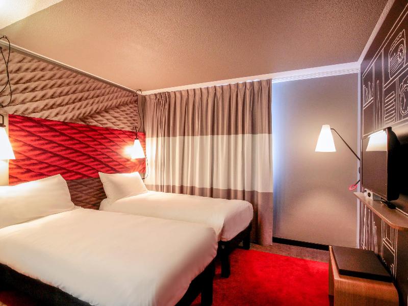 Ibis Cahors image