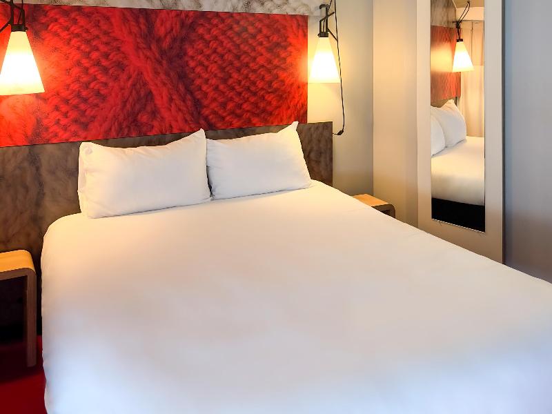 Ibis Cahors image