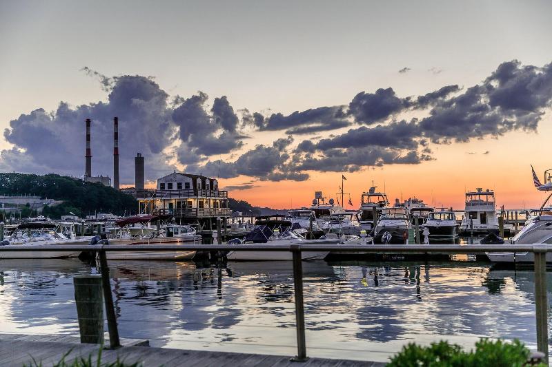 Danfords Hotel And Marina image