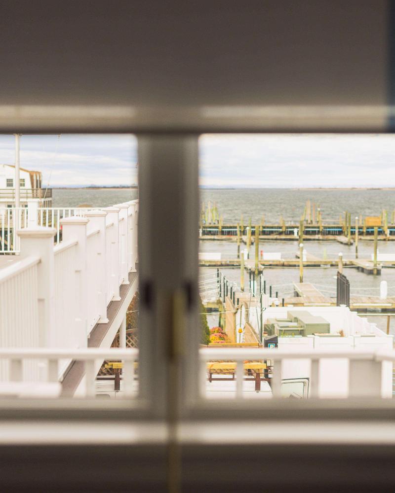 Danfords Hotel And Marina image