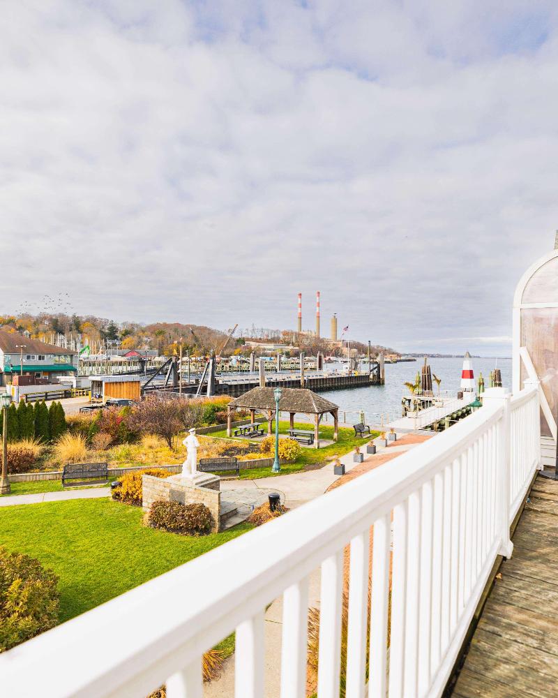 Danfords Hotel And Marina image