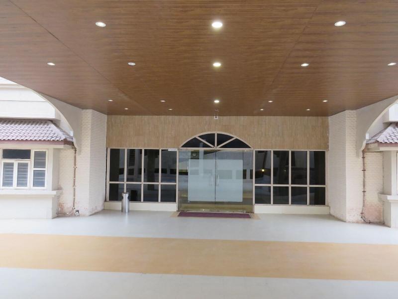 Dariyalal Hotel