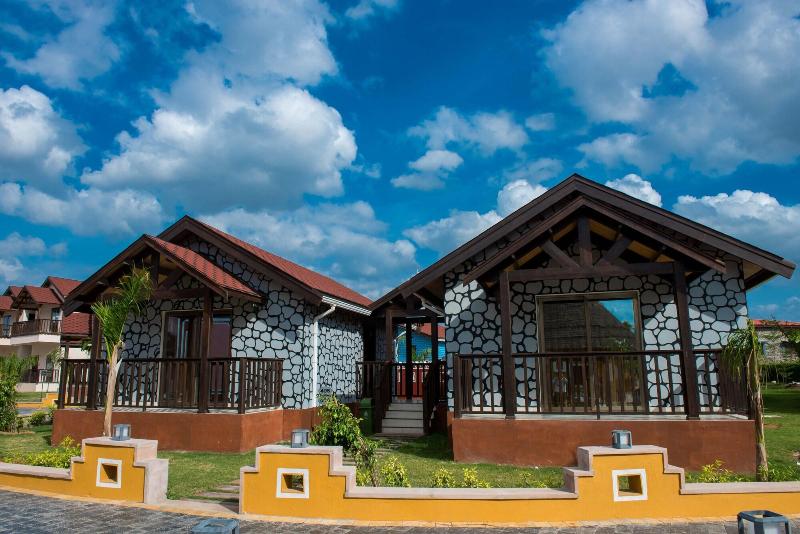 Sun Hotel And Resort image
