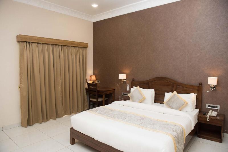 Sun Hotel And Resort image