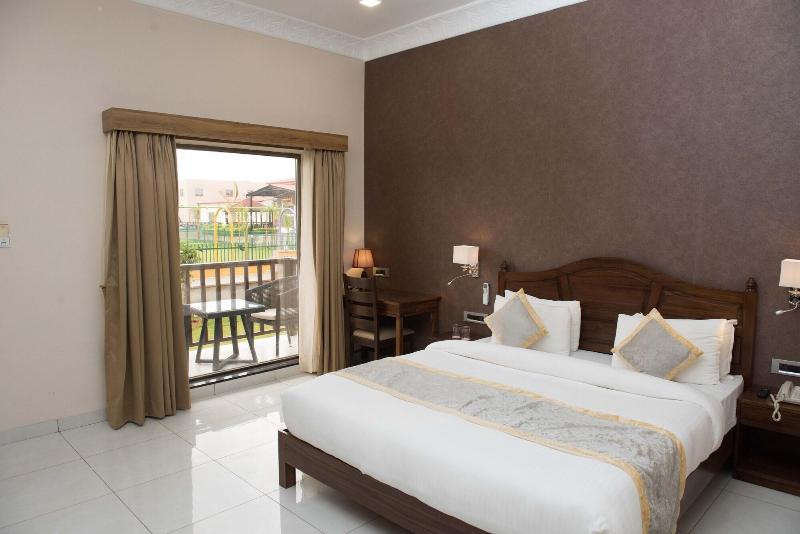 Sun Hotel And Resort image