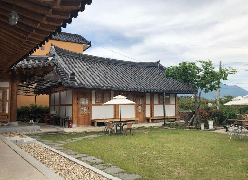 Suncheon Moonlight Love Hanok Pension — general view