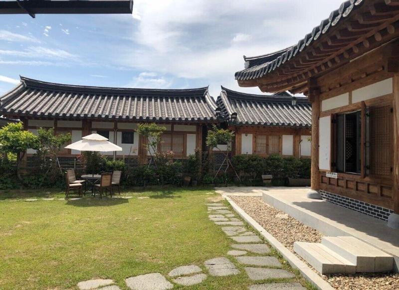 Suncheon Moonlight Love Hanok Pension — general view