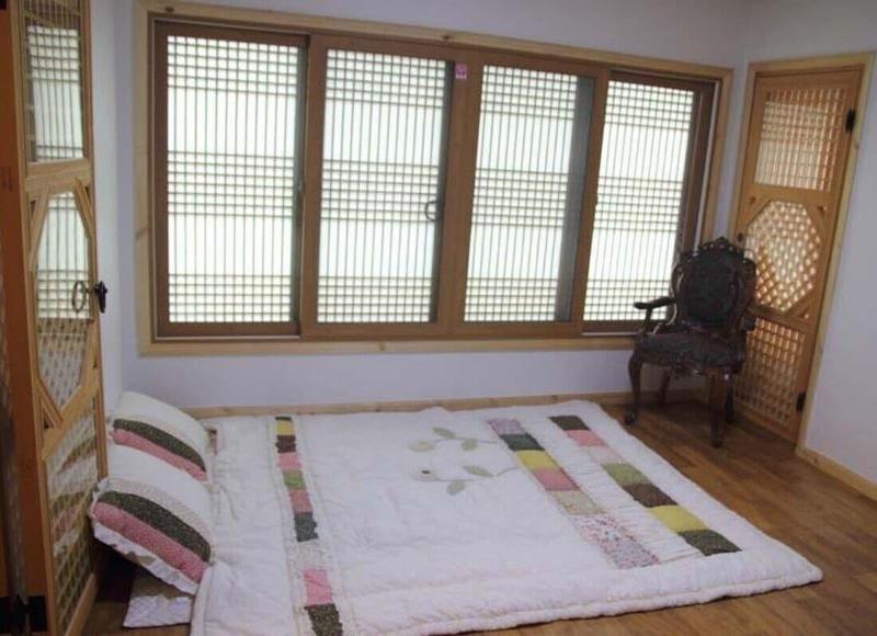 Suncheon Moonlight Love Hanok Pension image