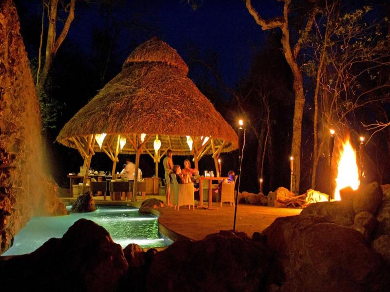 Isla Palenque image