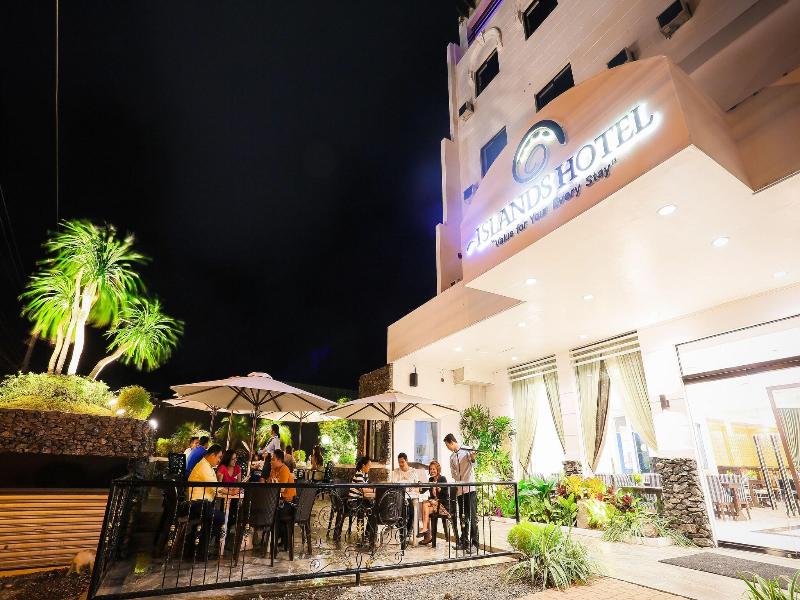 Islands Hotel image