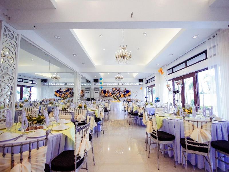 Islands Hotel image