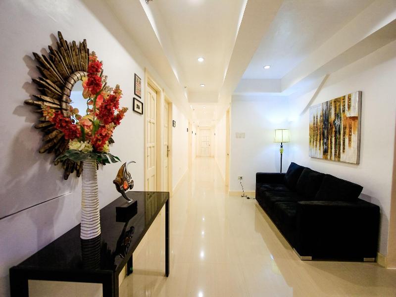 Islands Hotel image