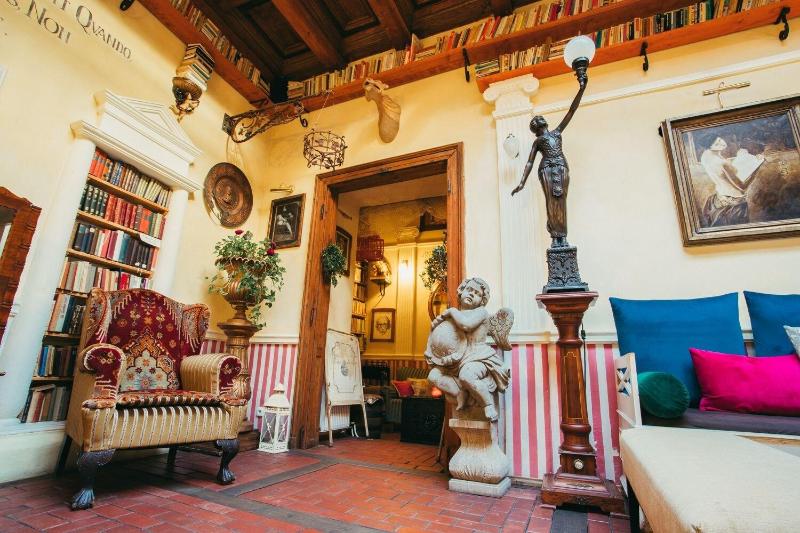 Divná Pani Luxury Gallery Rooms — general view