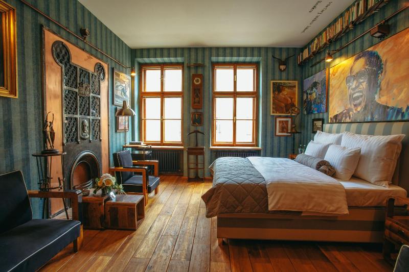 Divná Pani Luxury Gallery Rooms image