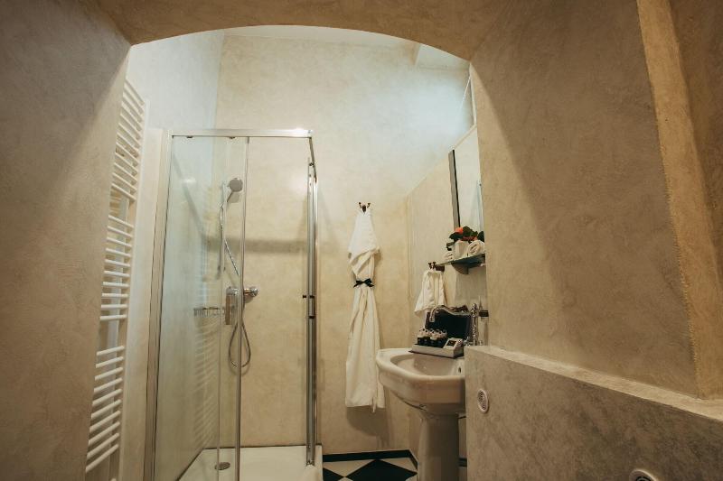 Divná Pani Luxury Gallery Rooms image