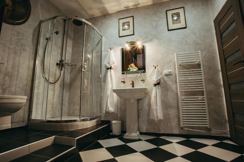 Divná Pani Luxury Gallery Rooms image