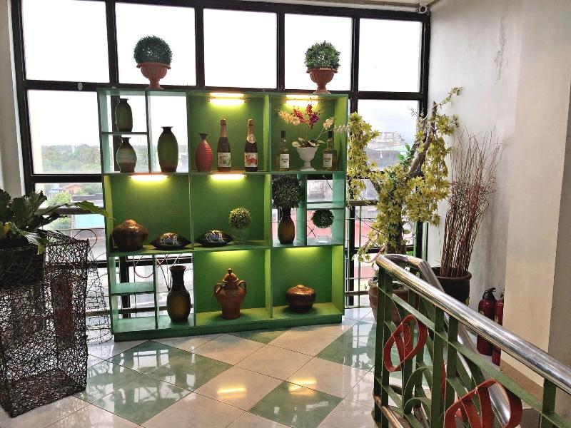 Tabaco Gardenia Hotel