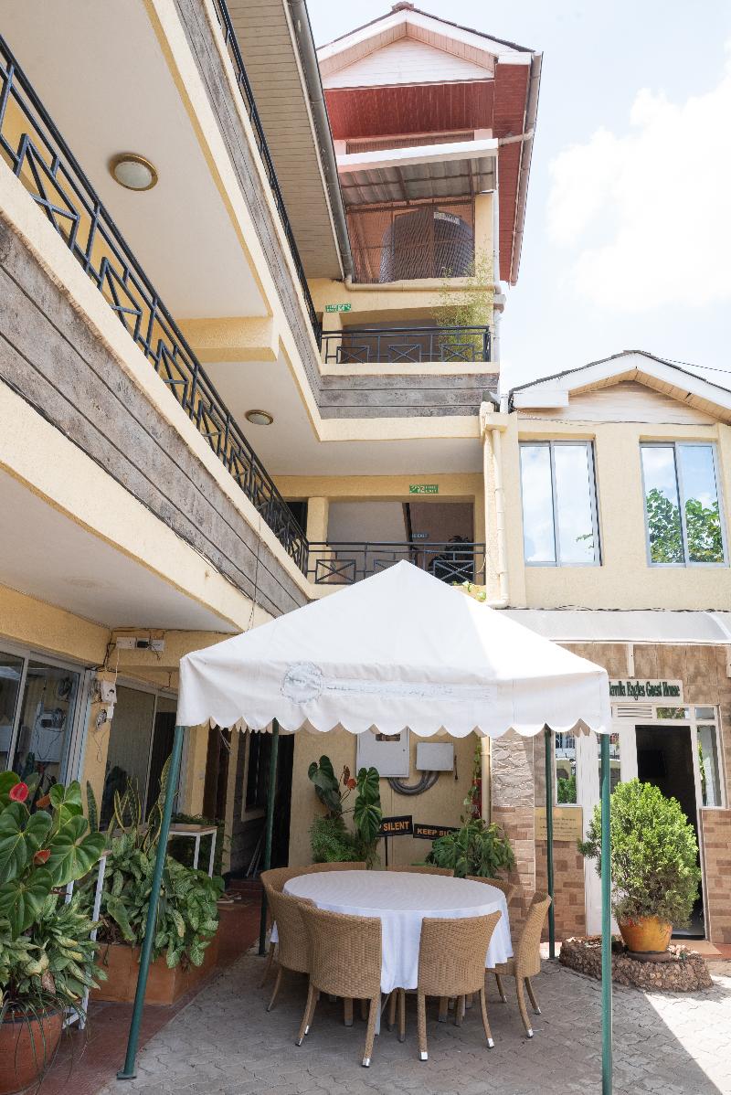 Javilla Eagles Safari Guest House image