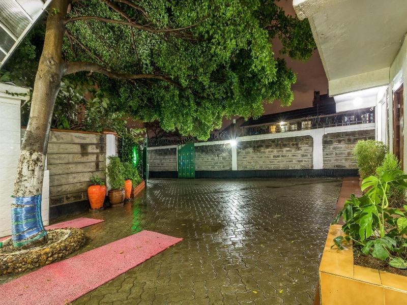 Javilla Eagles Safari Guest House image