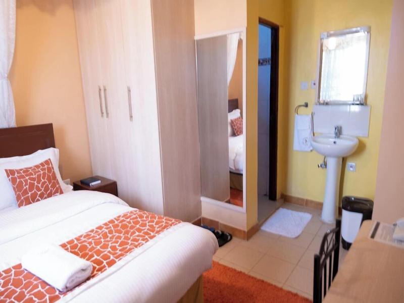 Javilla Eagles Safari Guest House image