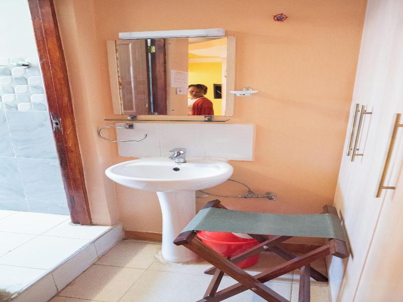 Javilla Eagles Safari Guest House image