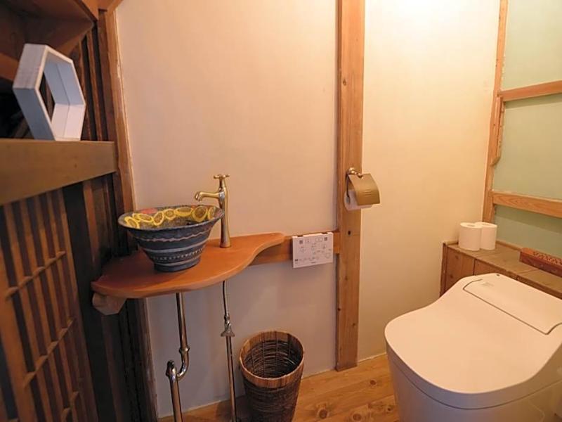 Taketa Station Hostel Cue image