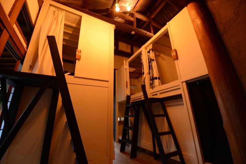 Taketa Station Hostel Cue image