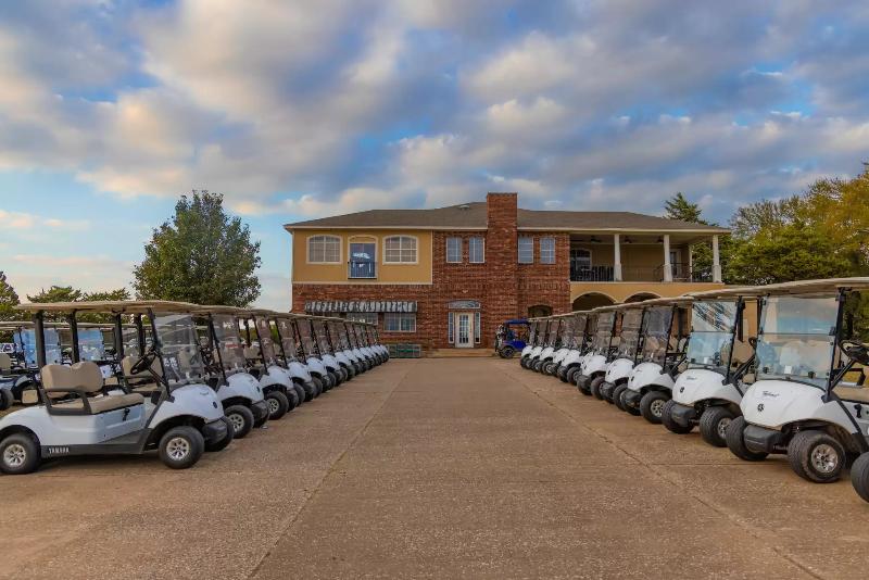 Tanglewood Resort Ascend Hotel Collection image