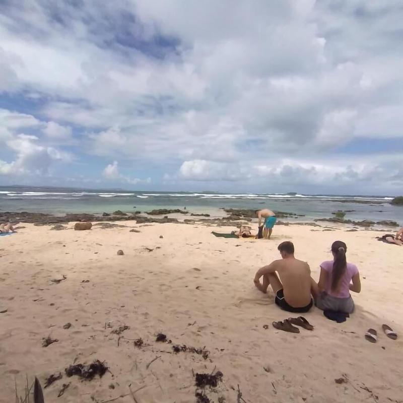 Dormitels.ph Siargao image