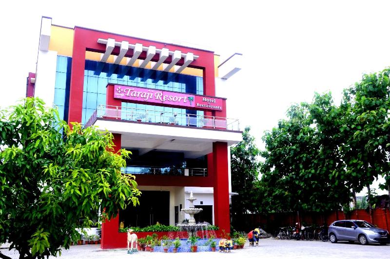 Taraji Resort Hotel And Restaurant image